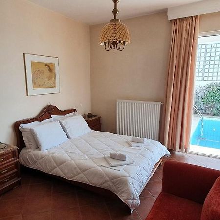Athenian Luxury Villa In Glyfada Екстериор снимка