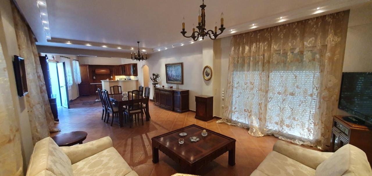 Athenian Luxury Villa In Glyfada Екстериор снимка