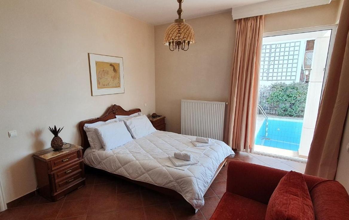 Athenian Luxury Villa In Glyfada Екстериор снимка
