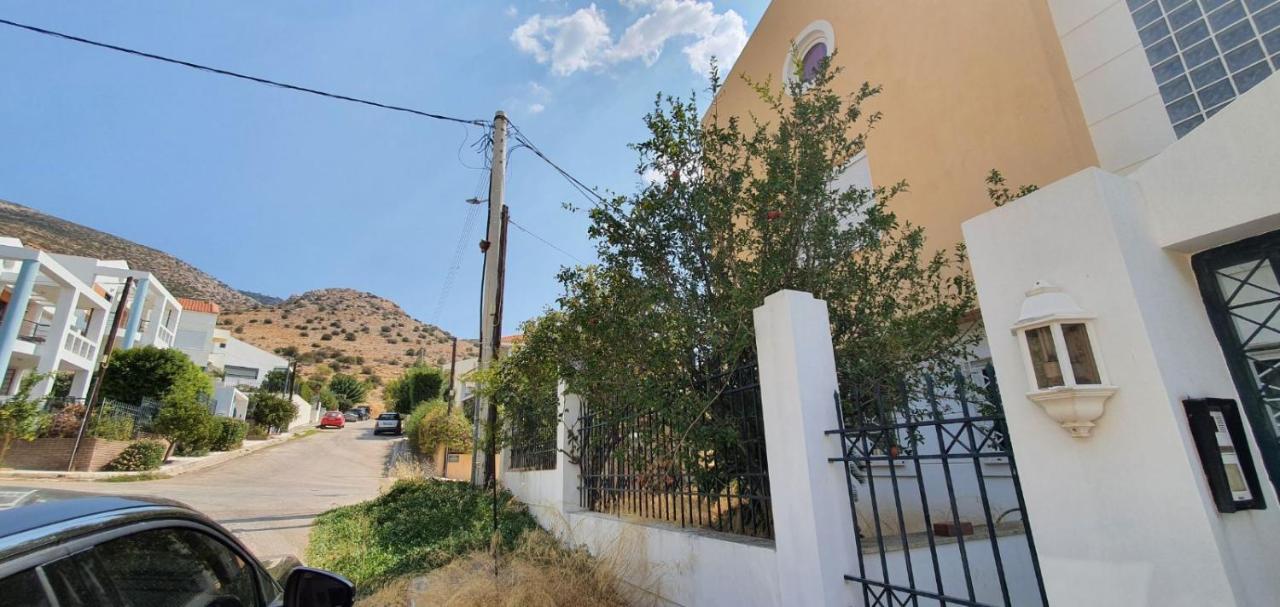 Athenian Luxury Villa In Glyfada Екстериор снимка
