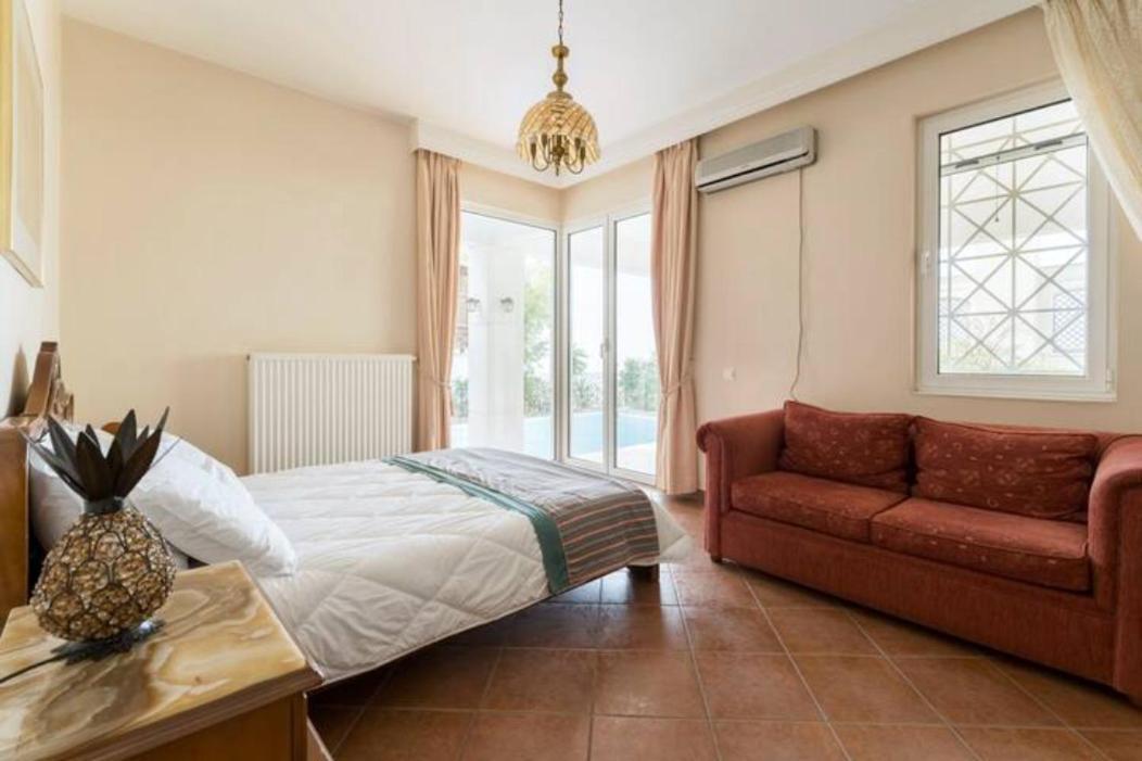 Athenian Luxury Villa In Glyfada Екстериор снимка