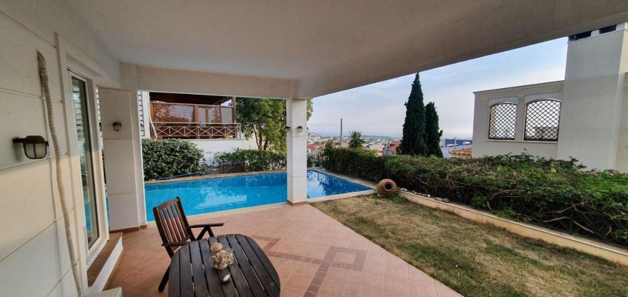 Athenian Luxury Villa In Glyfada Екстериор снимка
