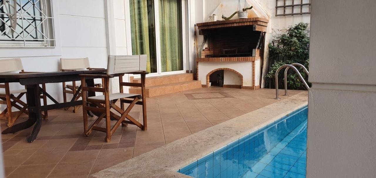 Athenian Luxury Villa In Glyfada Екстериор снимка