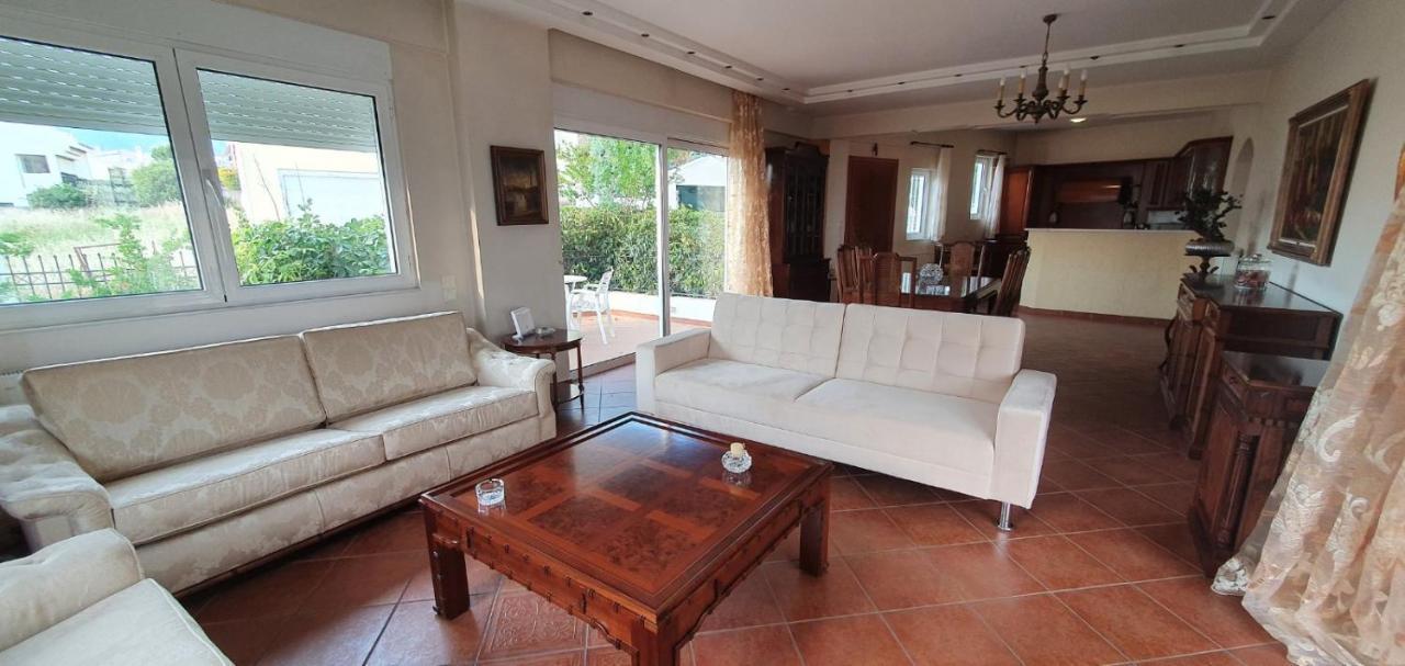 Athenian Luxury Villa In Glyfada Екстериор снимка